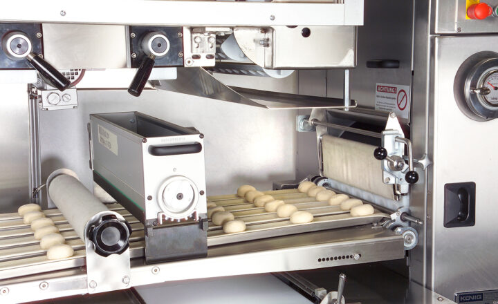 Salida de piezas de masa desde Rex Automat